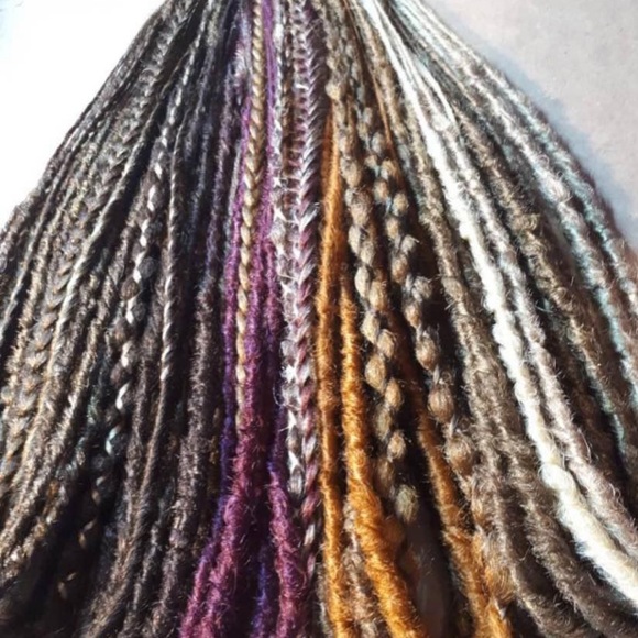 CUSTOM 100% Kankelon Fibre Locs - Picture 3 of 3